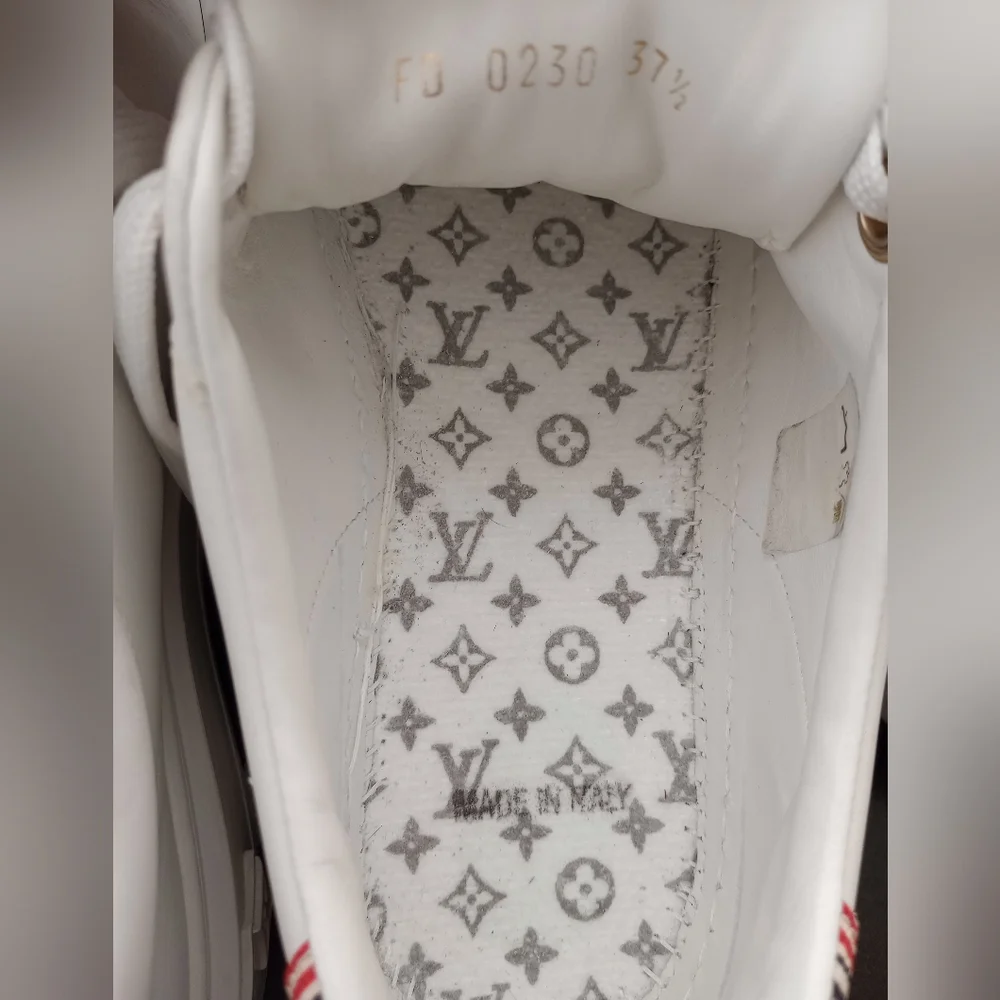 Louis Vuitton Crafty Time Out Sneakers Leather - Picture 10 of 10